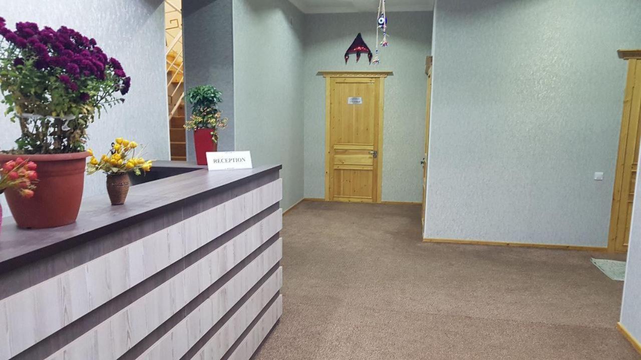 Tomaris Hotell Nukus Exteriör bild