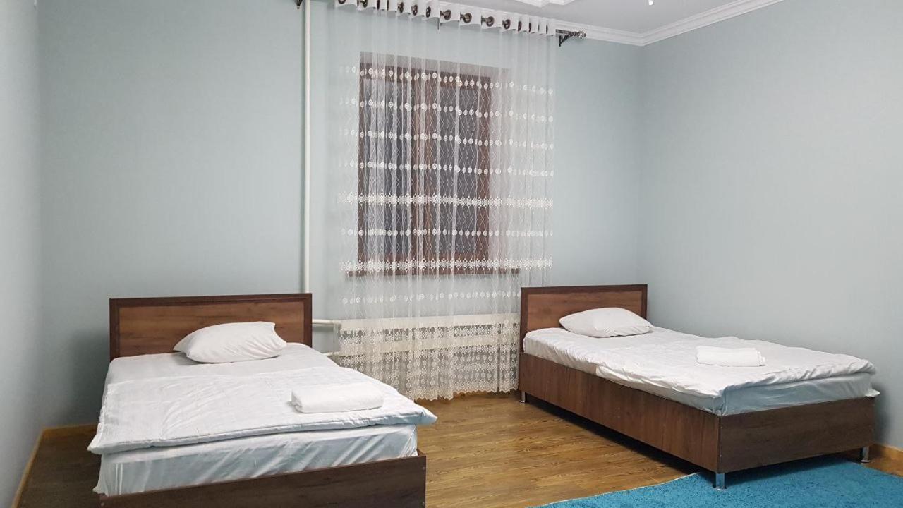 Tomaris Hotell Nukus Exteriör bild
